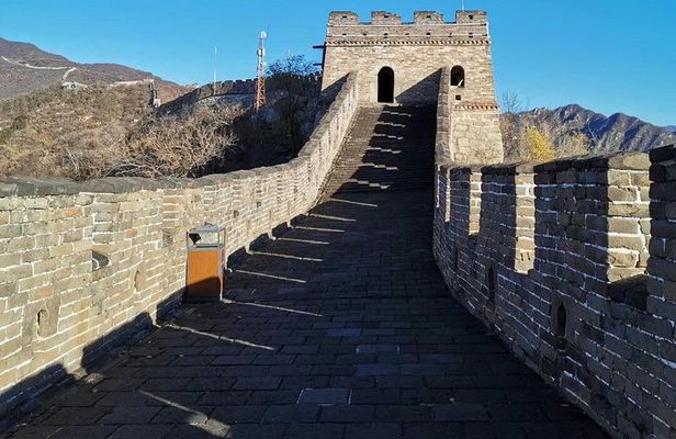 Half-Day Mutianyu Great Wall Tour with the Chairlift up and Toboggan down