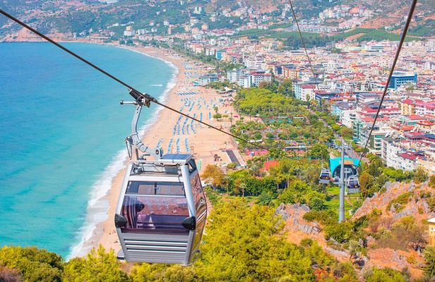 Alanya Tour with Cable Car, Boat Trip and Lunch at Dimcay