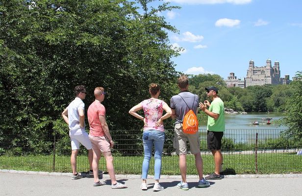 Guided Walking Tour Of Central Park