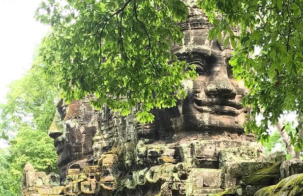 Angkor Cab 2 days Tour Off Beaten Track