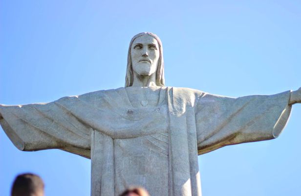 Excursion: Cristo Redentor, Tijuca National Forest and City Tour in 7 hours