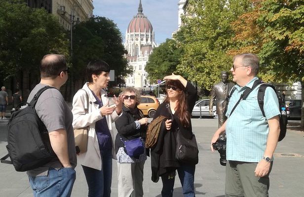 Private Downtown Pest Walking Tour