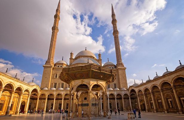 Private Guided 2 Days Tour to Cairo and Giza Highlights