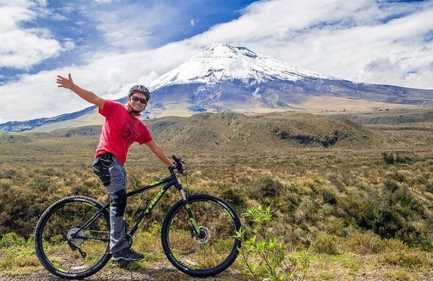 Private Tour All Inclusive Biking Around the Cotopaxi Volcano