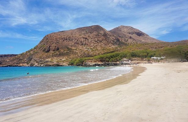 Like Locals: Santiago Island Tour