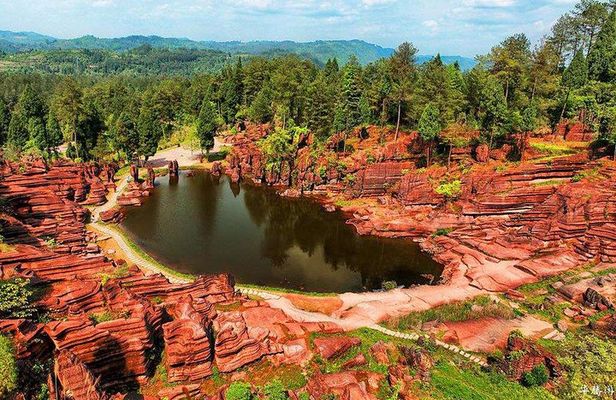 Day Tour for Furong Ancient Town and Red Stone Forest National Geological Park