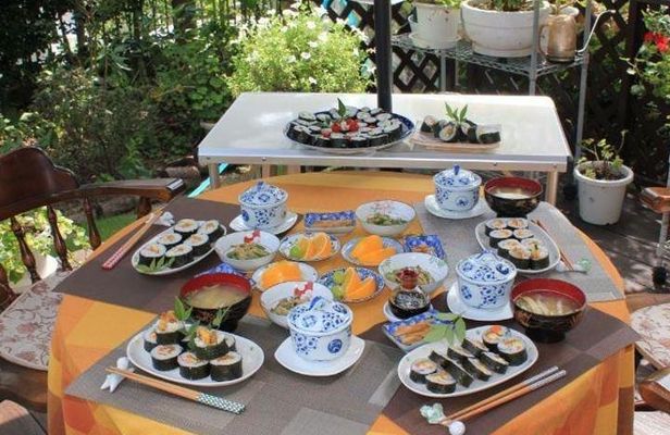 Home Made Maki Sushi Class in Fukuoka