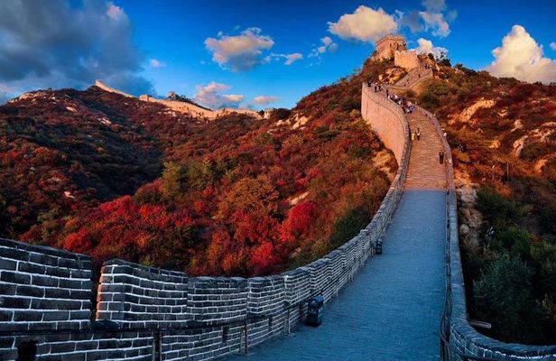 Beijing Private One Day Tour to Visit Badaling Great Wall and Ming Dynasty Tombs