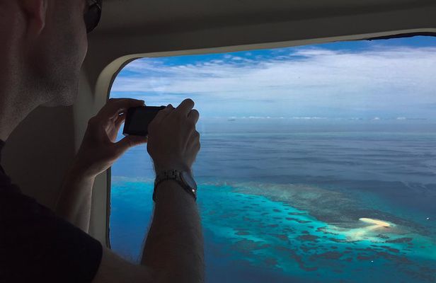 Whitsunday Sea and Sky Package - 70 minutes Scenic flight + Boat Cruise Day Tour