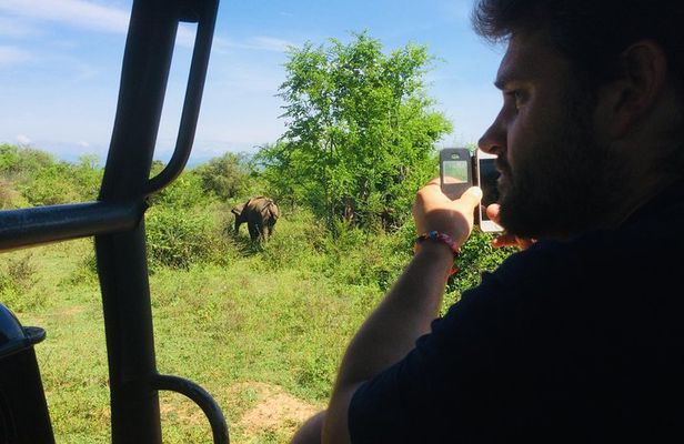 12 Day Explore Sri Lanka