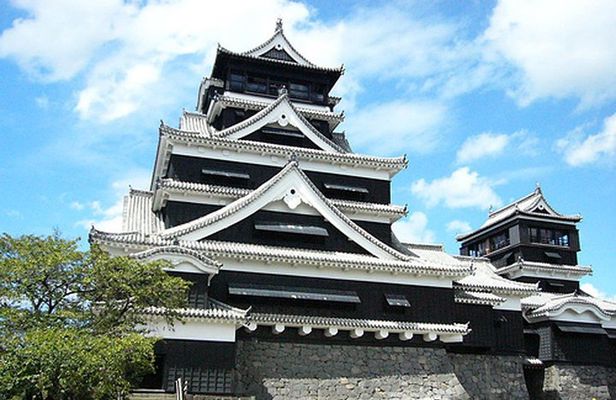 Kumamoto Half-Day Private Tour with Government-Licensed Guide