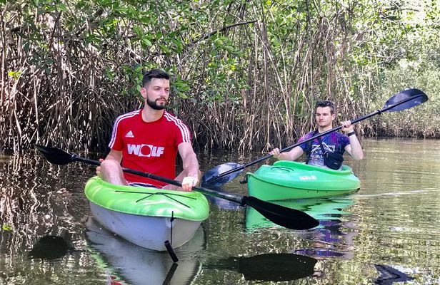 Kayak Private tour at Juan Venado Island
