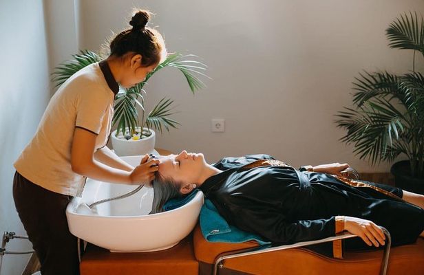 3 Hour spa packkage Hair Creambath & Massage at Luxury Bali Spa