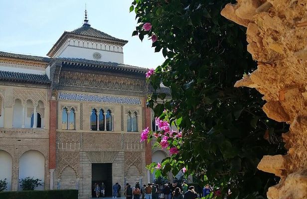 Seville Alcazar Tour