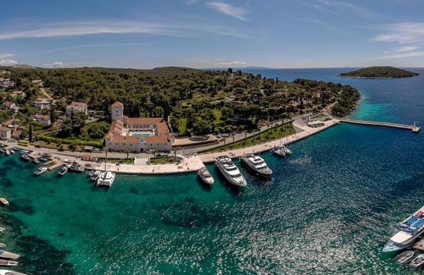 Private Full-Day 3 islands tour with snorkelling