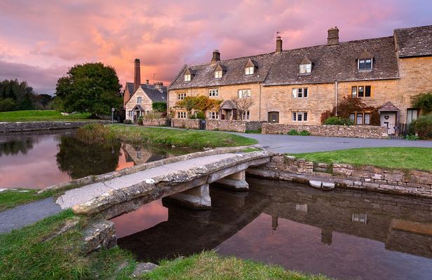 Private Day Tour to Oxford and The Cotswolds