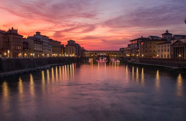 Private Tour of the Dark Heart of Florence at Sunset