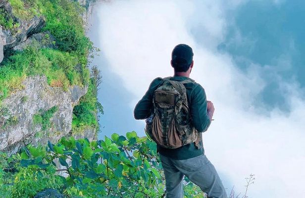 Salalah White Beaches & Panoramic Views of sea (Full Day Tour)