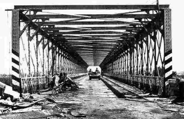 1943: the Battle of the Primosole Bridge