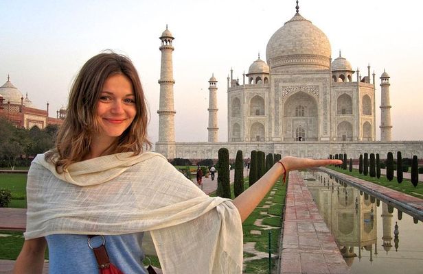 Jaipur Agra Day Tour Package