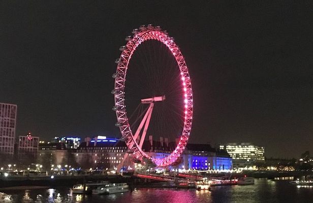 London's City Lights by Night Private Tour