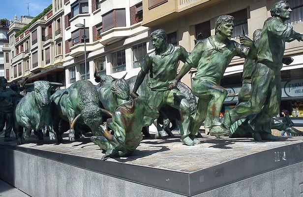 Pamplona City Tour from San Sebastian