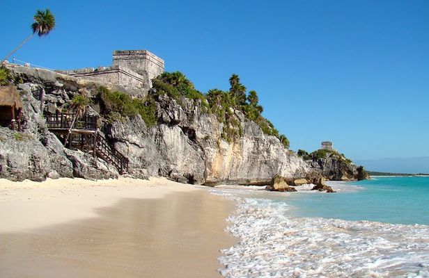Tour to visit the archeological site of Tulum, Coba and a Cenote in one day