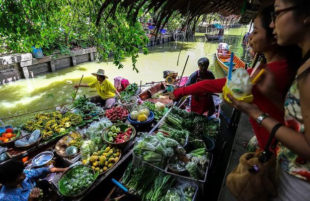 Khlong Lat Mayom & Taling Chan Local Floating Markets Tour (SHA Plus)