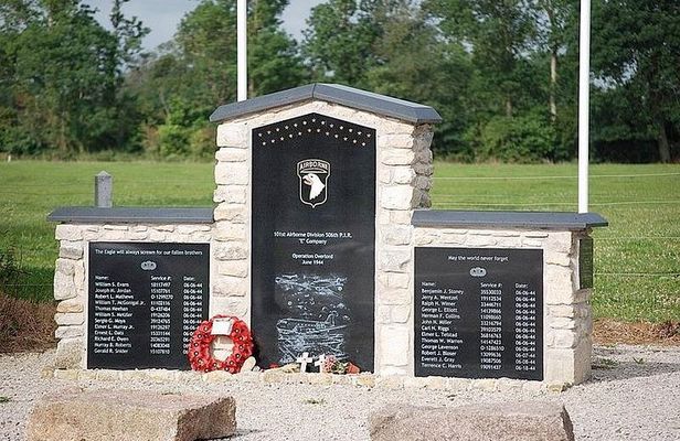 Band of Brothers D-Day Experience - Group tour from Bayeux