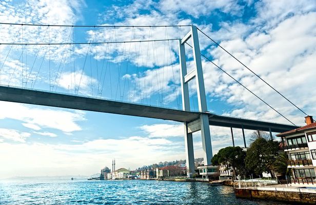 Bosphorus Boat Cruise & Two Continents Tour with Lunch