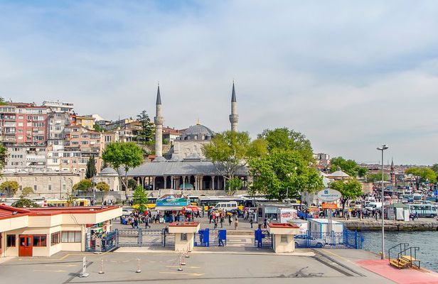 Istanbul Asian Side, Uskudar and Kadikoy Guided Tour