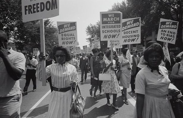 Half-Day Civil Rights Walking Tour in Harlem with Lunch