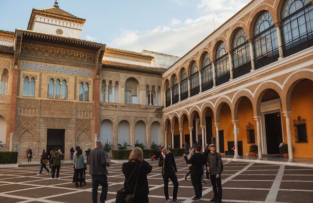Private tour of the Alcázar of Seville