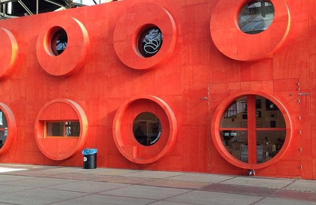 Private Guided Tour of Contemporary Amsterdam Noord by Bike