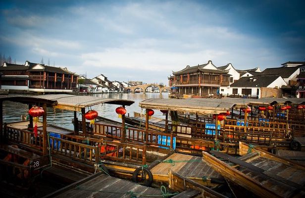 Private Tour: Zhujiajiao Water Town from Shanghai