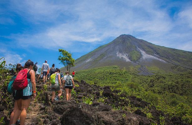 Arenal Volcano Hike and Hotsprings River
