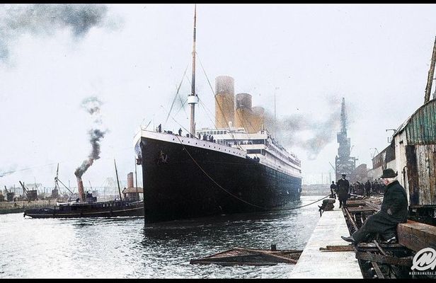 Walk the Secrets of the Titanic: Private Tour