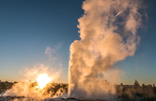 Rotorua Eco Cultural full day tour (Wai o Tapu, Waimangu,Te puia)
