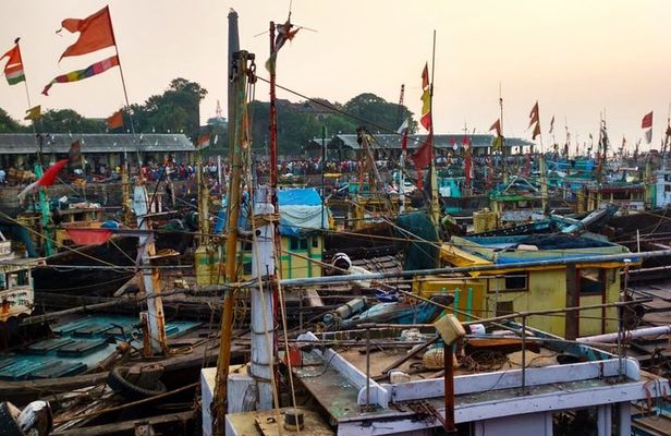 Hidden Jewels and Offbeat Tour of Mumbai