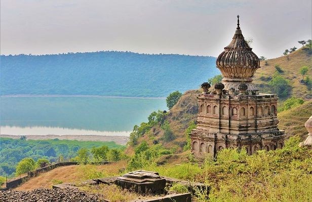 A Day Tour: Lonar crator lake with mesmerizing views