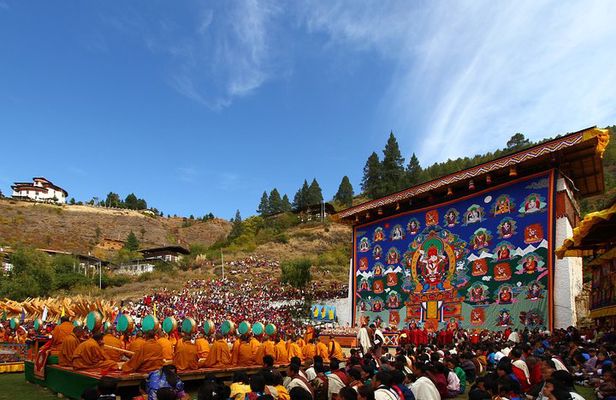 8 Days Classic Bhutan tour with easy hikes