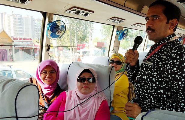 From Agra: Same Day Guided Jaipur Tour by Car with Skip-the-Line