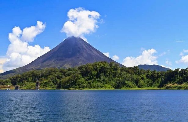 Baldi Hot Springs Arenal Volcano Fortuna Waterfall from San José