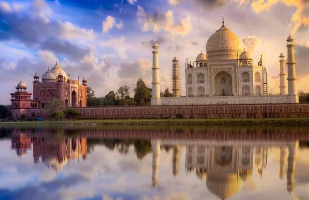 Private Same Day Agra Taj Mahal Tour(Delhi - Agra - Delhi)
