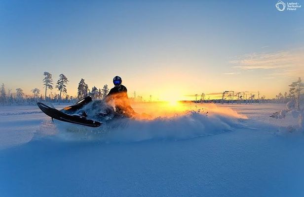 Deep Snow Powder Driving