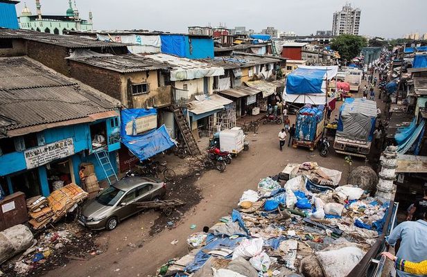Dharavi Slum Tour in Public Transportation