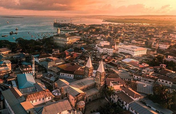 Zanzibar Private Sunset Cruise and Seafood Dinner by Dhow Boat