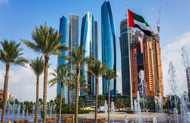 Full-Day Private Guided Tour to Abu Dhabi