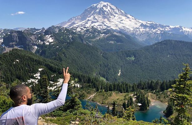 Hike the Gorgeous Trails in Washington