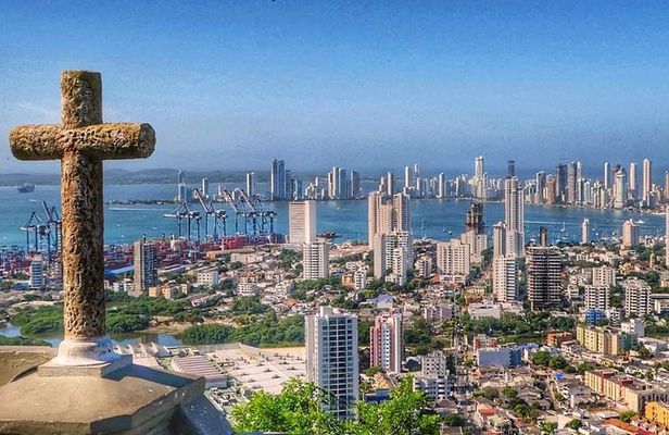 Bazurto Market and La Popa Convent Half Day City Tour